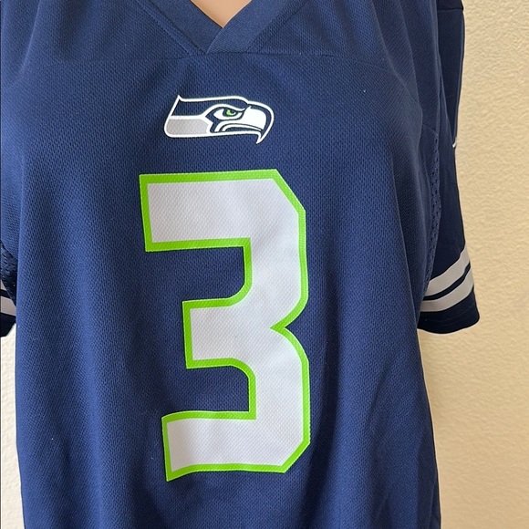 NFL- Seattle Seahawks Blue Jersey - Picture 2 of 7